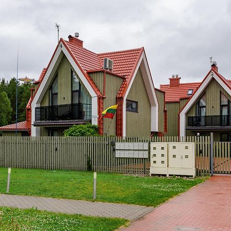פלאנגה Zalia Kopa Apartamentai Salia Juros מראה חיצוני תמונה